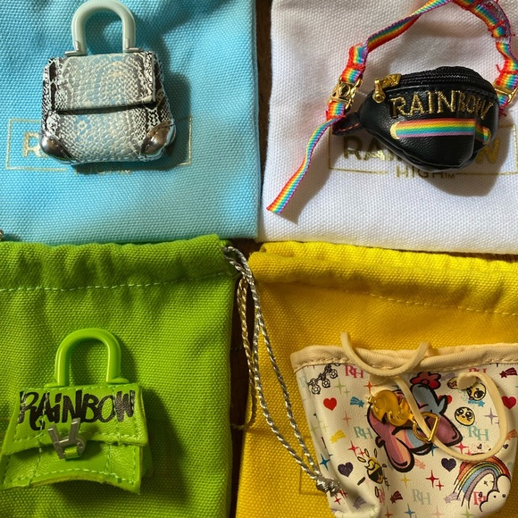 COPY - Rainbow high bag accessories - Picture 4 of 6